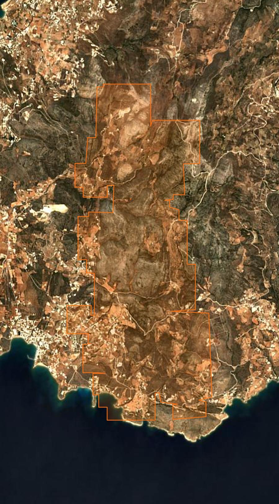 Contour de la zone brûlée de Δήμος Πάρου (GR), tracé sur l'imagerie satellite