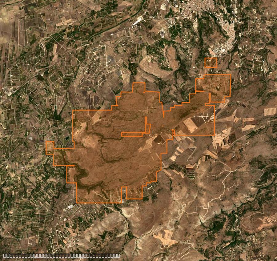 Contour de la zone brûlée de Carlentini (IT), tracé sur l'imagerie satellite