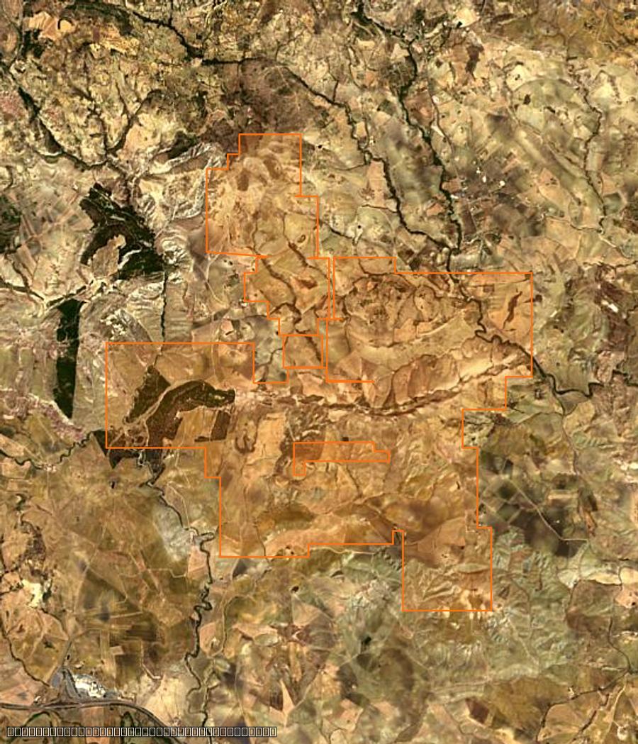 Contour de la zone brûlée d'Agira (IT), tracé sur l'imagerie satellite