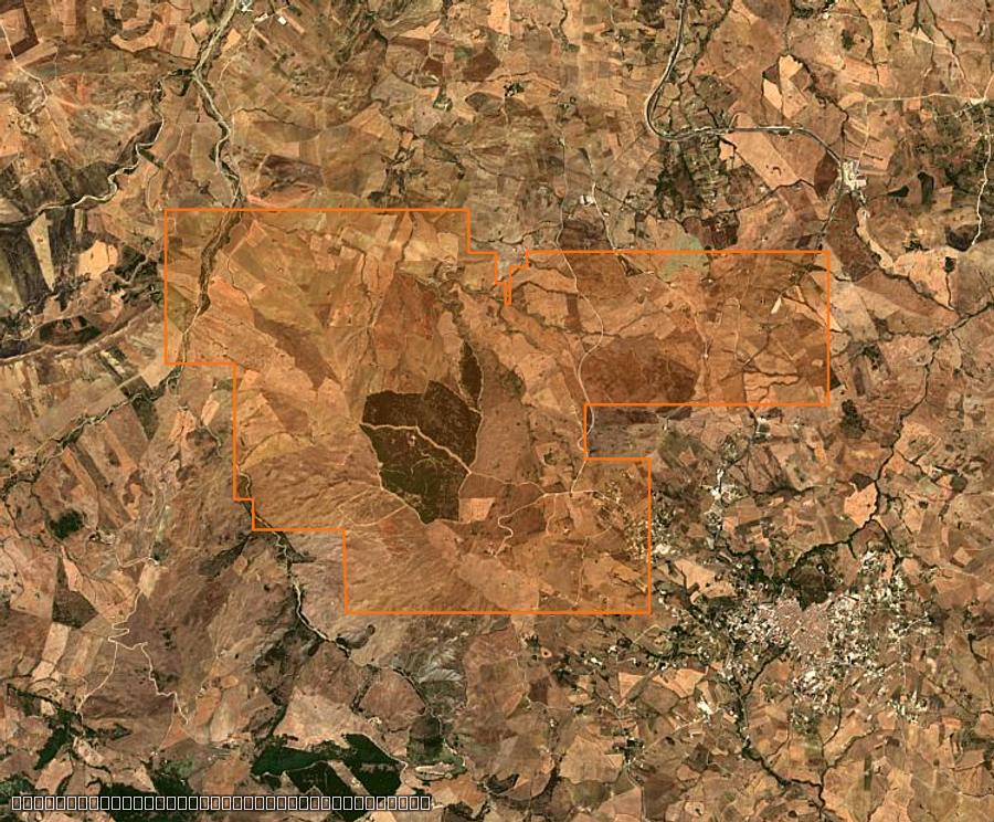 Contour de la zone brûlée de Vicari (IT), tracé sur l'imagerie satellite