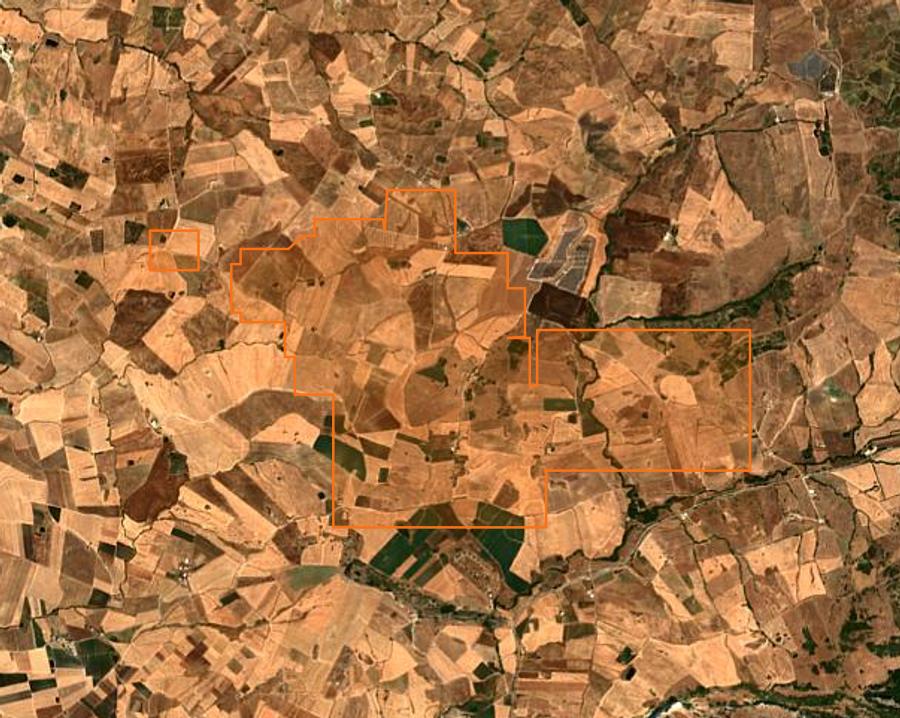 Contour de la zone brûlée de Monreale (IT), tracé sur l'imagerie satellite