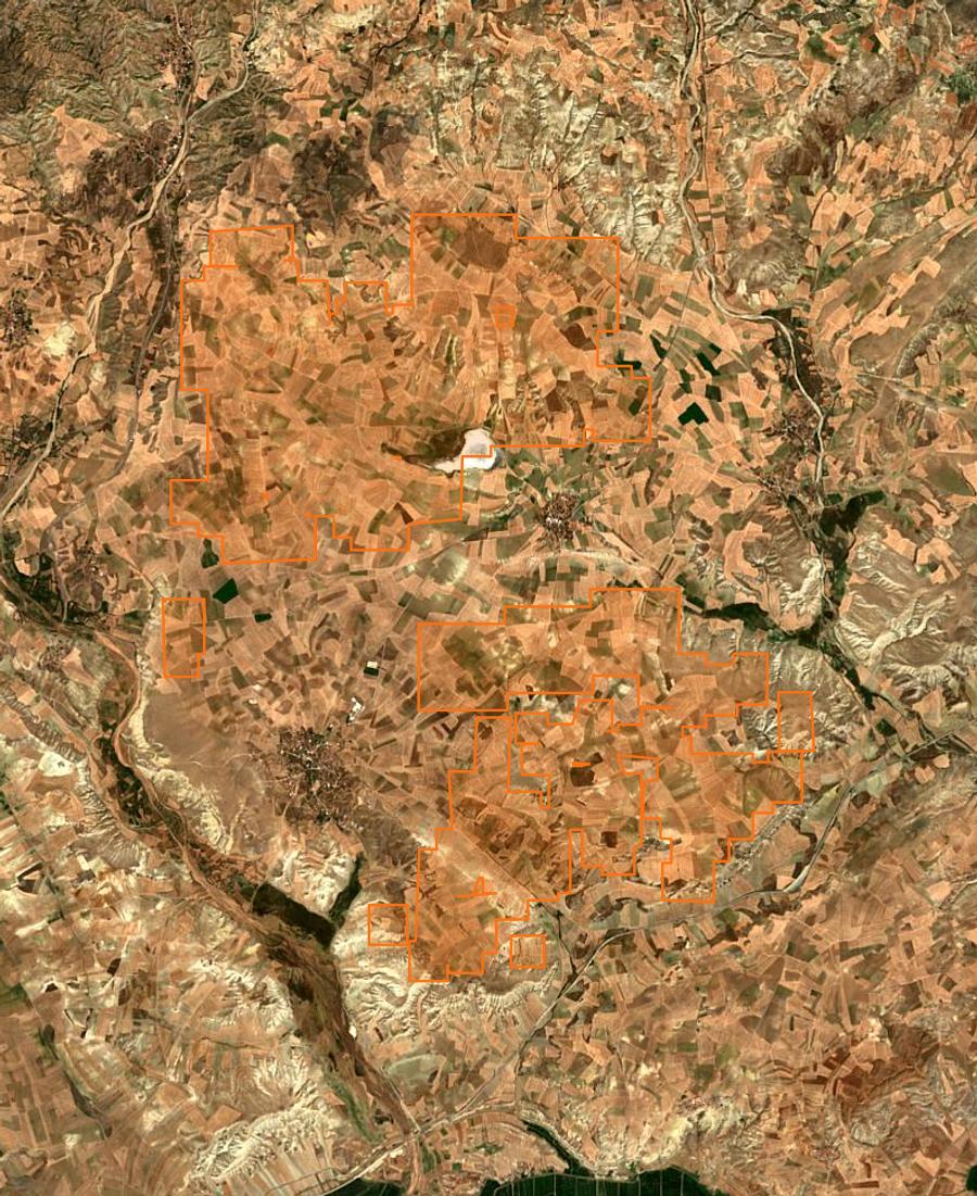 Contour de la zone brûlée de Bayat (TR), tracé sur l'imagerie satellite