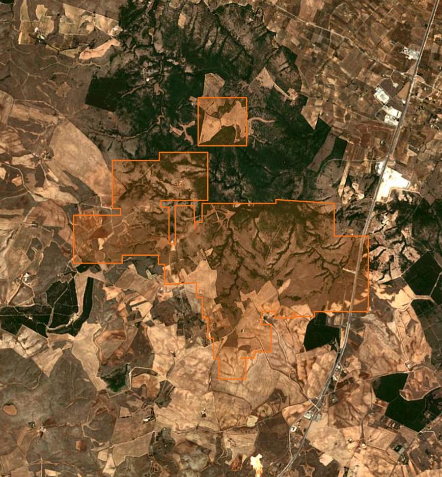 Contour de la zone brûlée d'Altamura (IT), tracé sur l'imagerie satellite