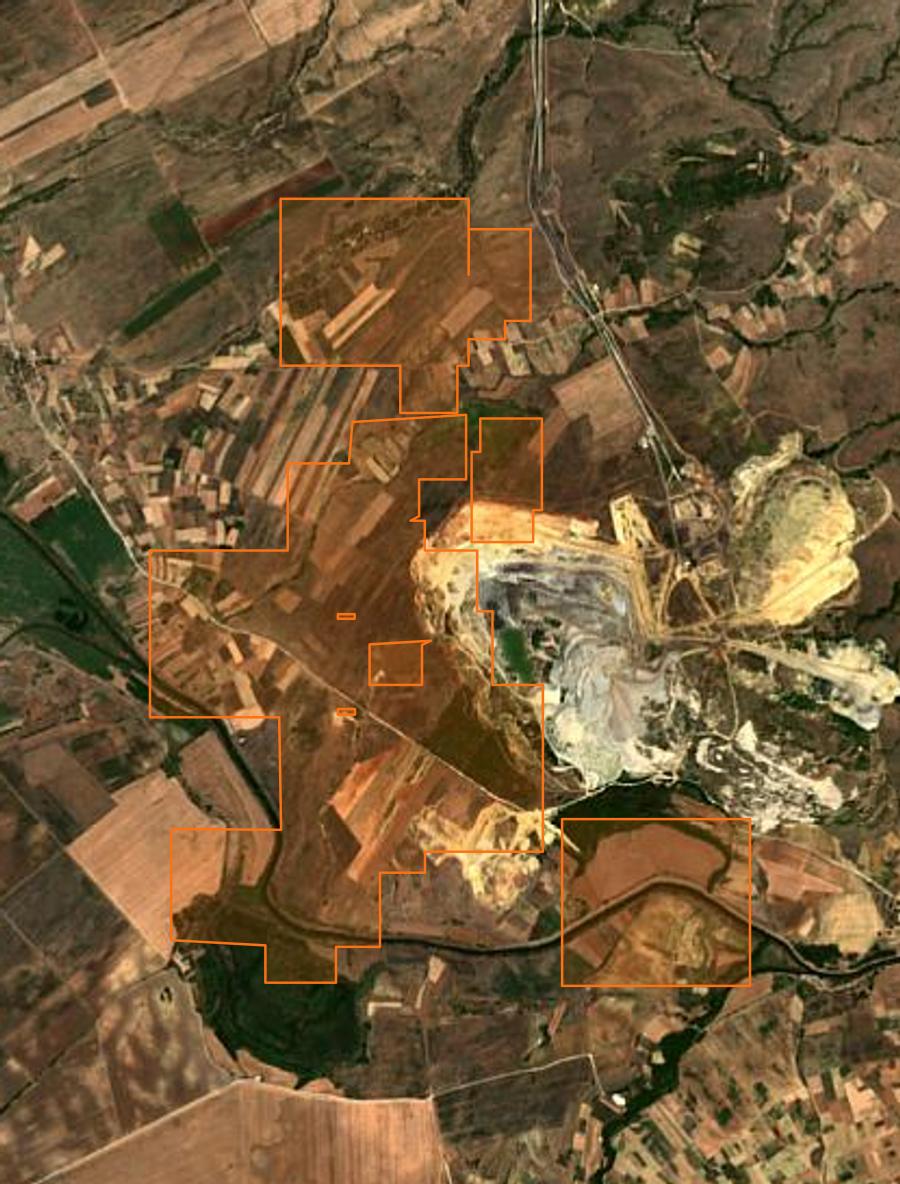 Contour de la zone brûlée de Брод (MK), tracé sur l'imagerie satellite