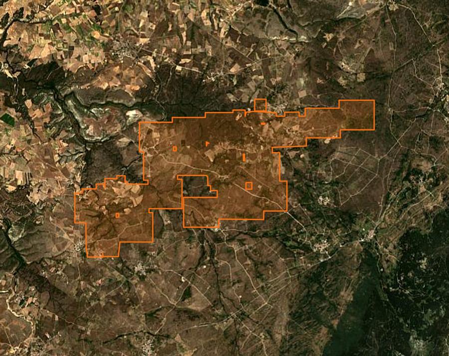 Contour de la zone brûlée de Pelayos del Arroyo (ES), tracé sur l'imagerie satellite